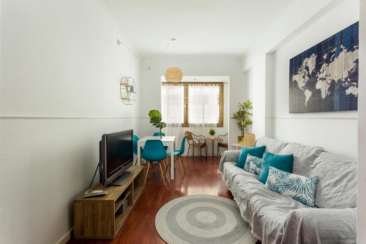Lodging Apartments Illa Diagonal Barselona Dış mekan fotoğraf