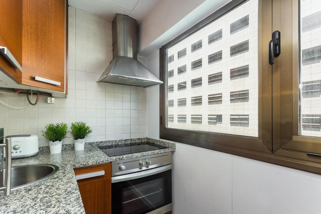 Lodging Apartments Illa Diagonal Barselona Dış mekan fotoğraf